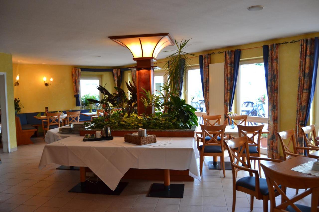 Hotel Am Kunnerstein Augustusburg Bagian luar foto