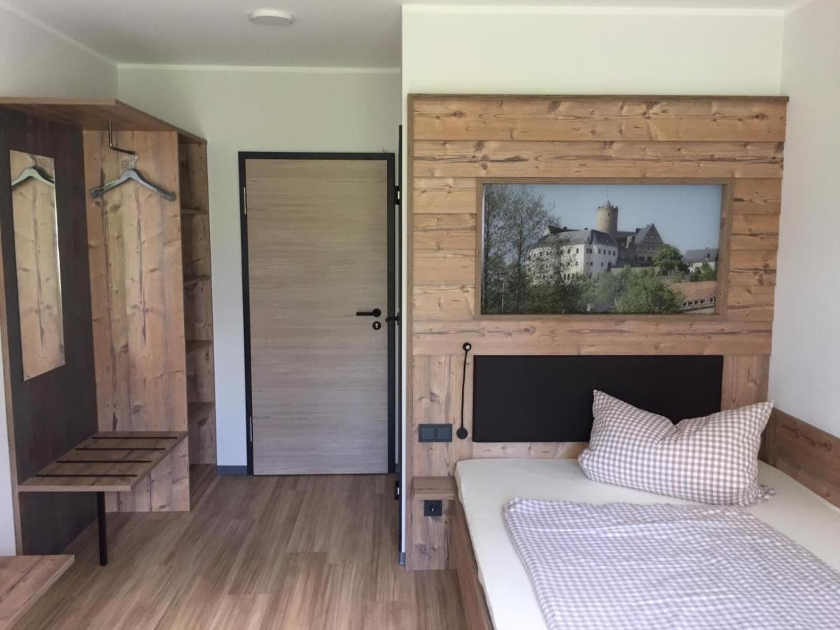 Hotel Am Kunnerstein Augustusburg Bagian luar foto