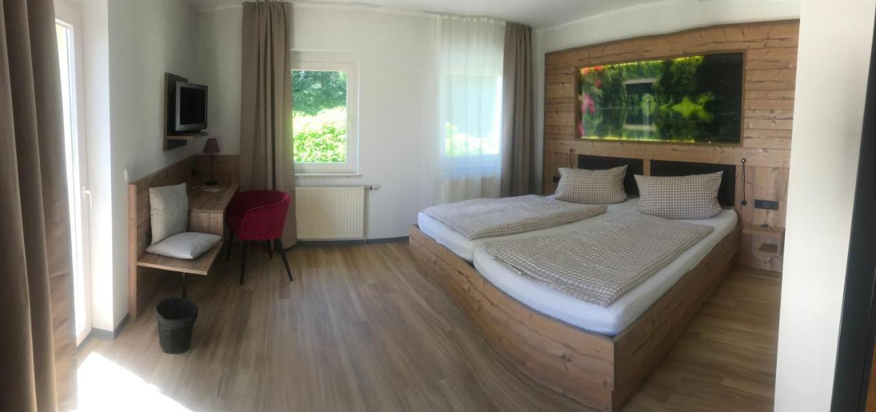 Hotel Am Kunnerstein Augustusburg Bagian luar foto